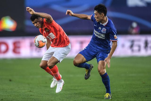 莫兰特32+9+9灰熊险胜凯尔特人 热火力克太阳